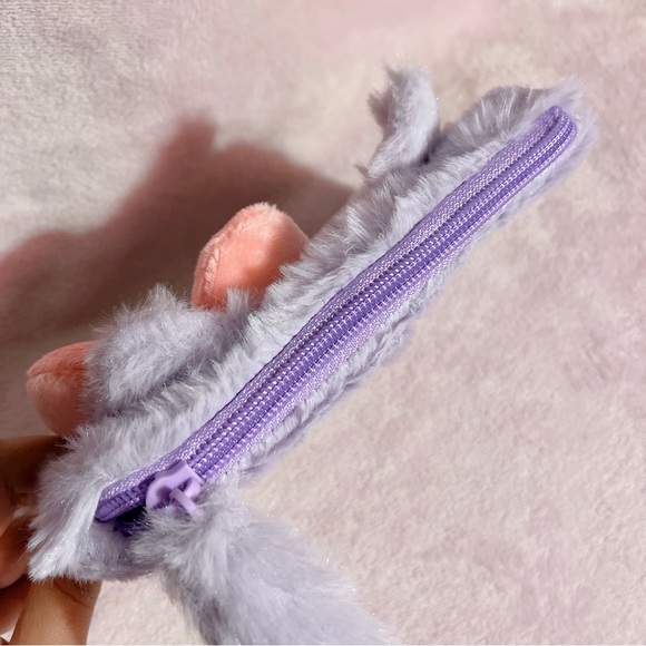 Hello Kitty Pastel Fuzzy Plush Pouch - NWOT - Picture 6 of 11